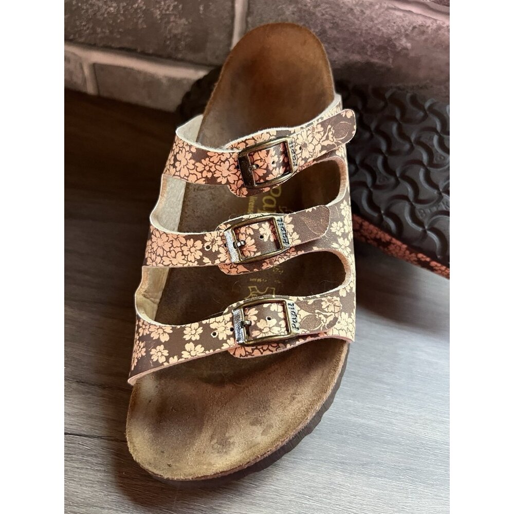 Birkenstock Papillio Florida Sandals Sz 38 7US 3 Strap Brown Floral Flower - Picture 8 of 11